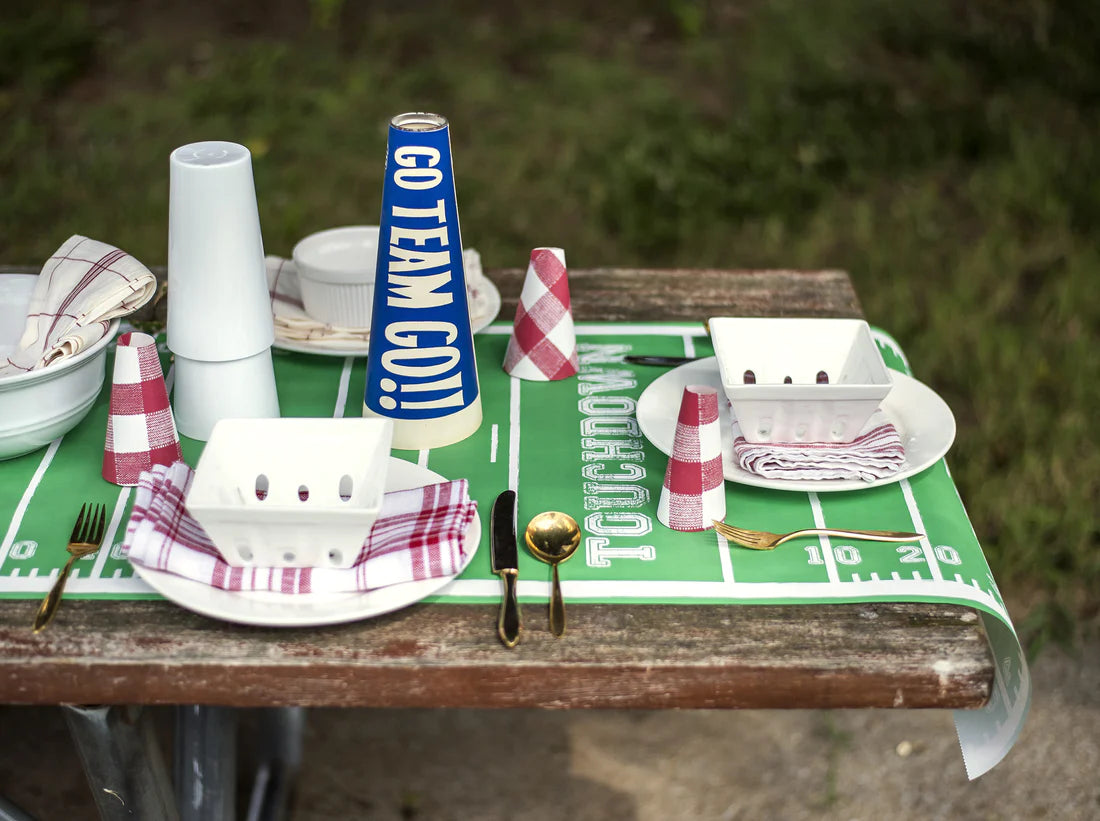 Paper Table Runner: Touchdown