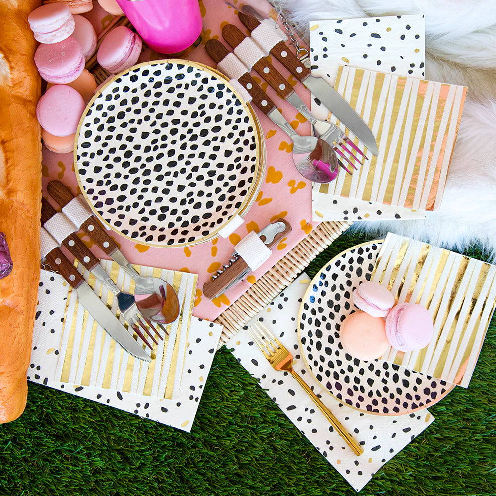 Dessert Plates: Dapple