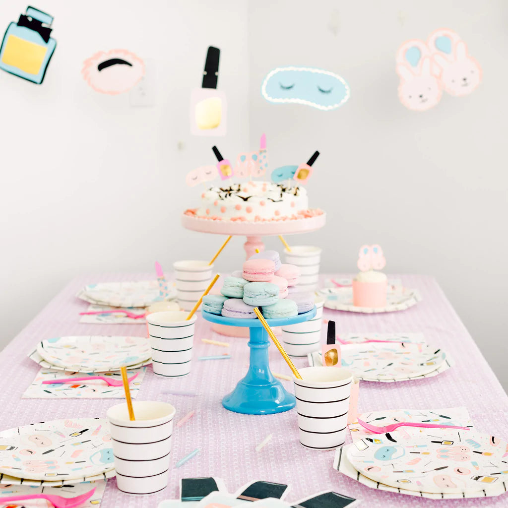 Sweet Dreams Thingamajigs Garland: