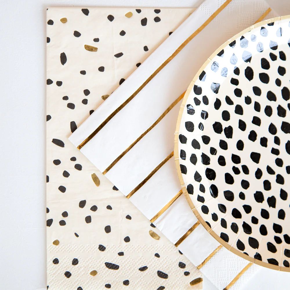 Dessert Plates: Dapple